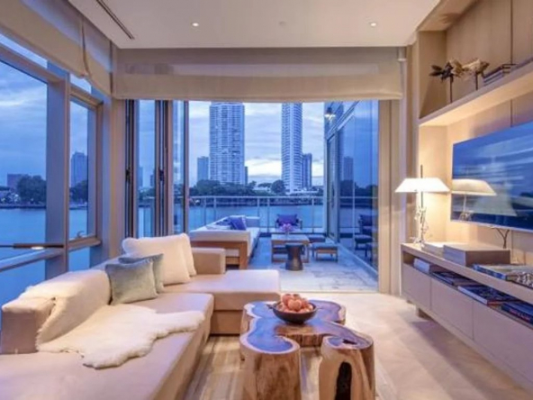 Luxury 4 bedroom apartment in Bangkok, Thailand