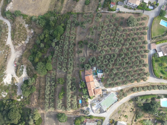 Somptueux Unique Terrain constructible avec vue Panoramique