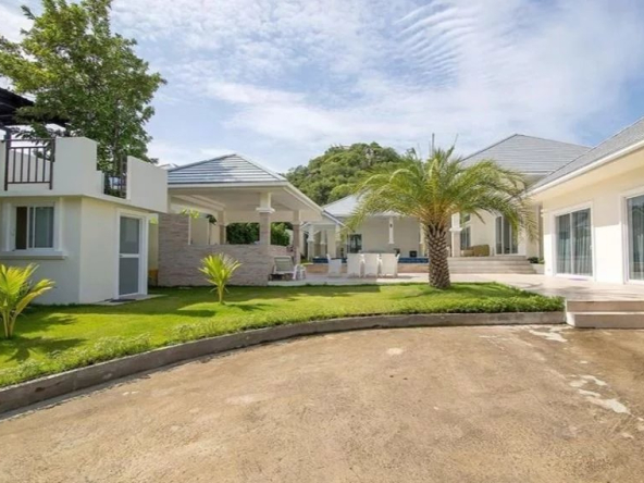 Magnificent luxury villa located in Hua hin