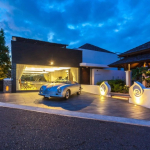 Stylish sea view villa located in Surin