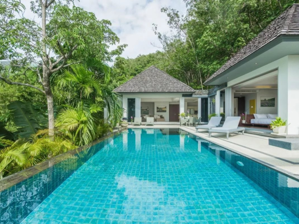 Villa de luxe de 6 pièces en vente Layan Beach, Phuket Province