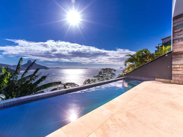 Magnificent contemporary contemporary property in Joá