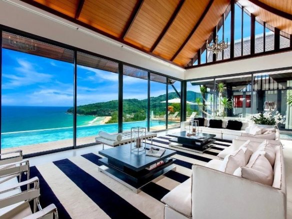 Spectacular luxury villa located on the west coast of Phuket