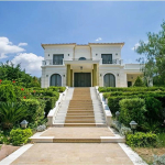 Très belle villa spacieuse située à Athènes
