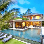 Luxury villa with stunning sea views