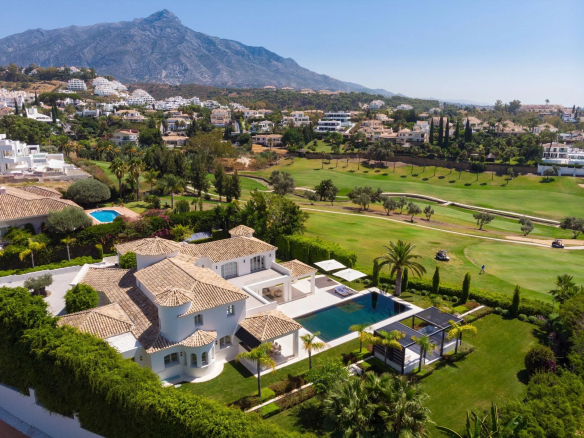 Magnificent modern luxury villa located in Marbella