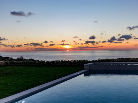 Magnificent villa with sea view located in Port Adriano