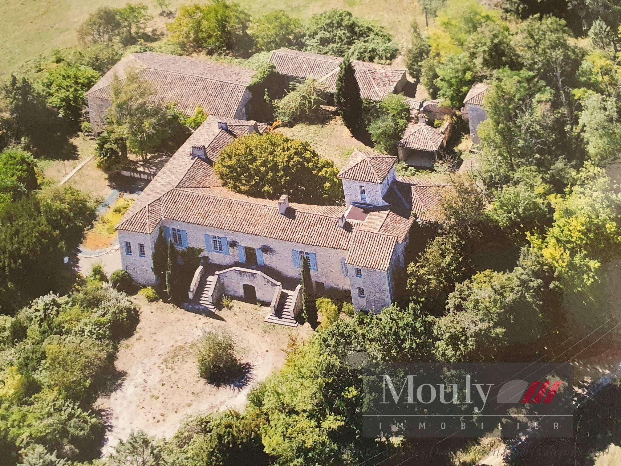 photo_2298b512c20b7211d69ef04d2a87ff7a