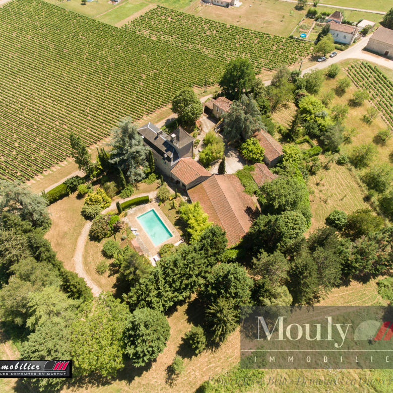 PROPRIETE EN CAHORS AOC CERTIFIEE EN BIO  AVEC MAISON PRINCI