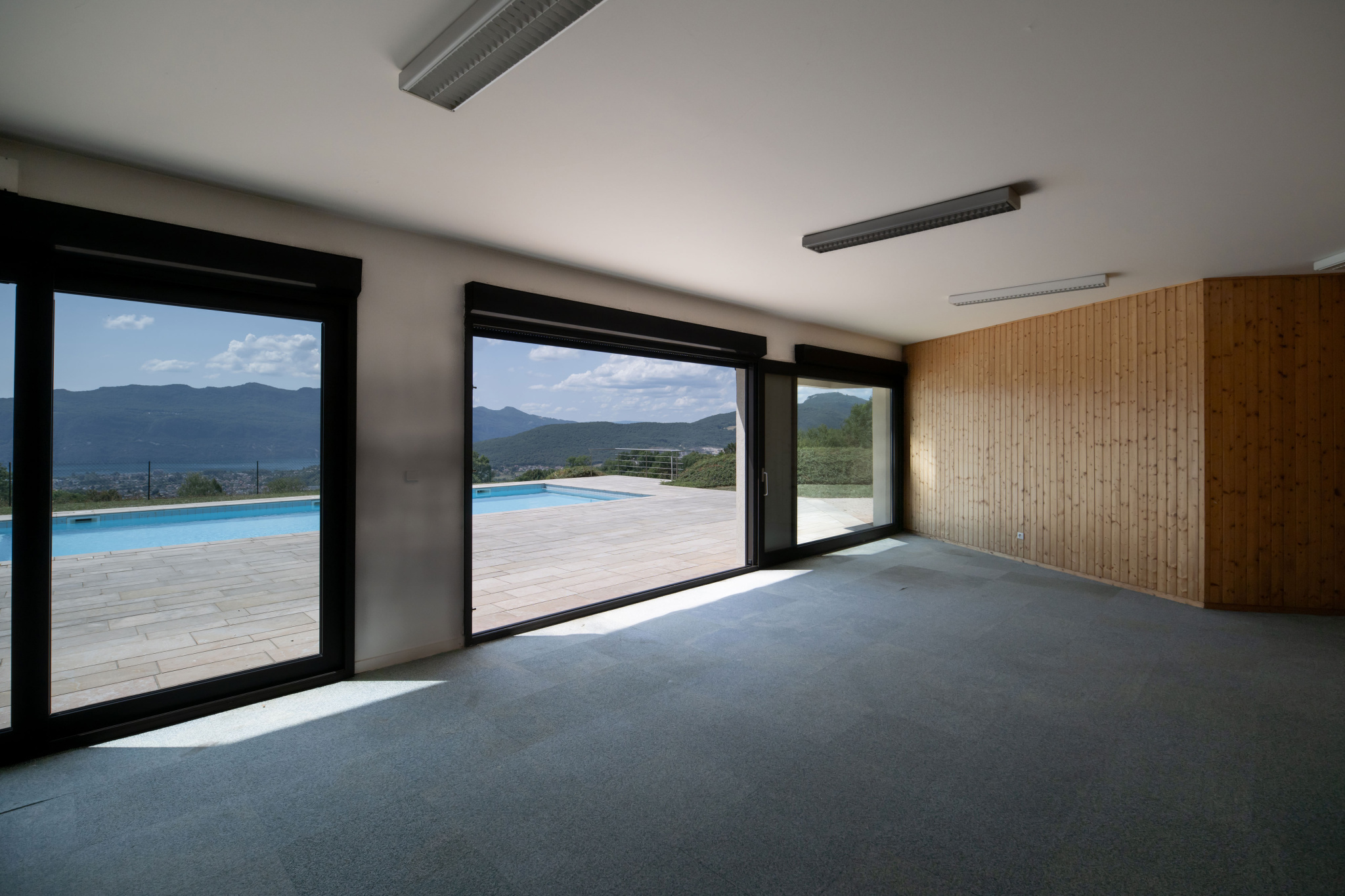 photo_913012779a90b8f0a3f0a01a90c8b085