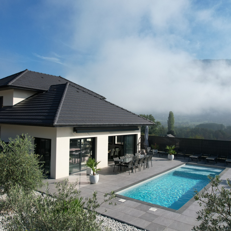 Les Abrets in Dauphiné – Prestigious villa – 380 m2 – Swimming pool