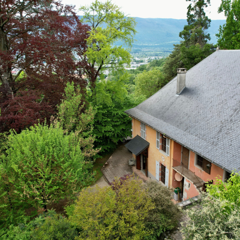 Chambéry – Villa premières hauteurs