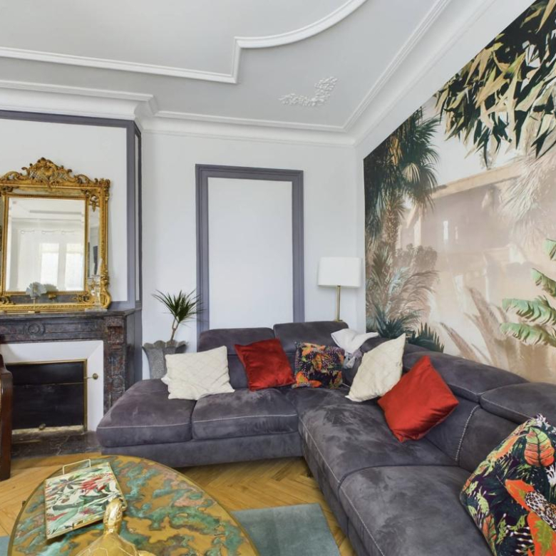 Beau loft lumineux avec terrasse