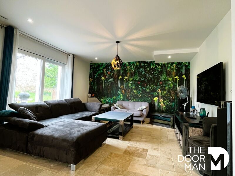 800