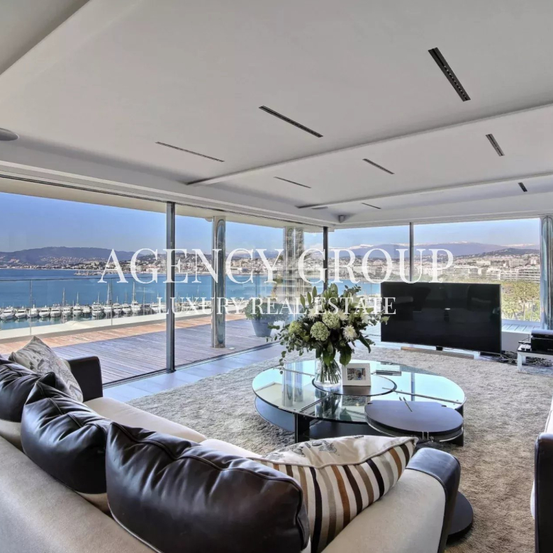 A vendre – Villa provençale vue mer – Proche Cannes