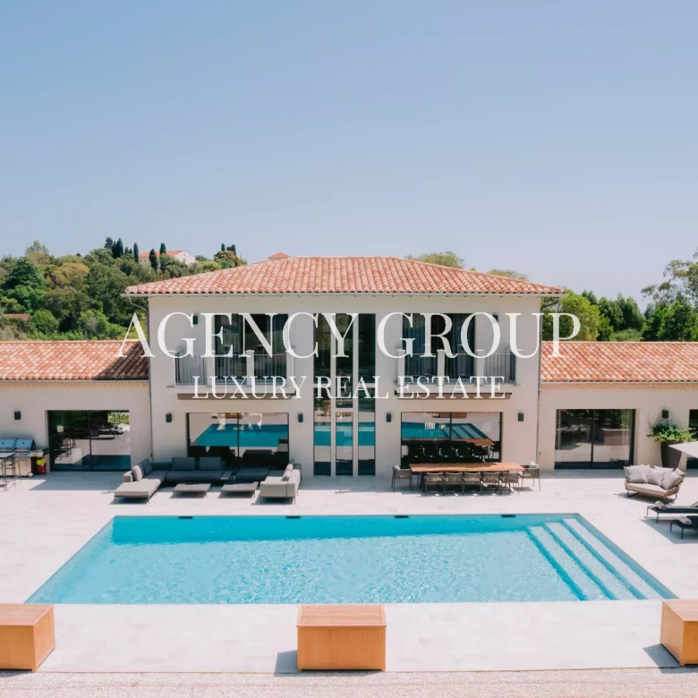 CANNES – PISCINE – VUE MER PANORAMIQUE – VILLA 6 CHAMBRES