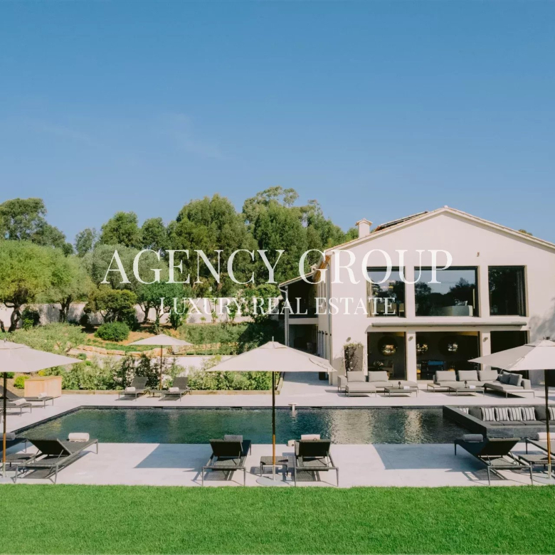 CANNES – PISCINE – VUE MER PANORAMIQUE – VILLA 6 CHAMBRES