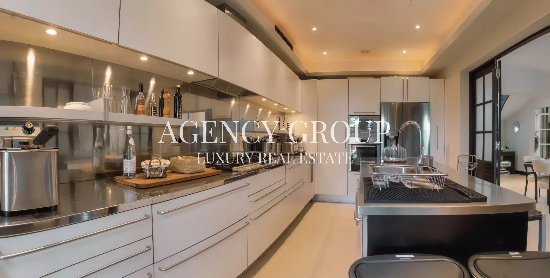 25f5c4f1c10e7298532fe133eeeeaaf8_443576d318_1920-original