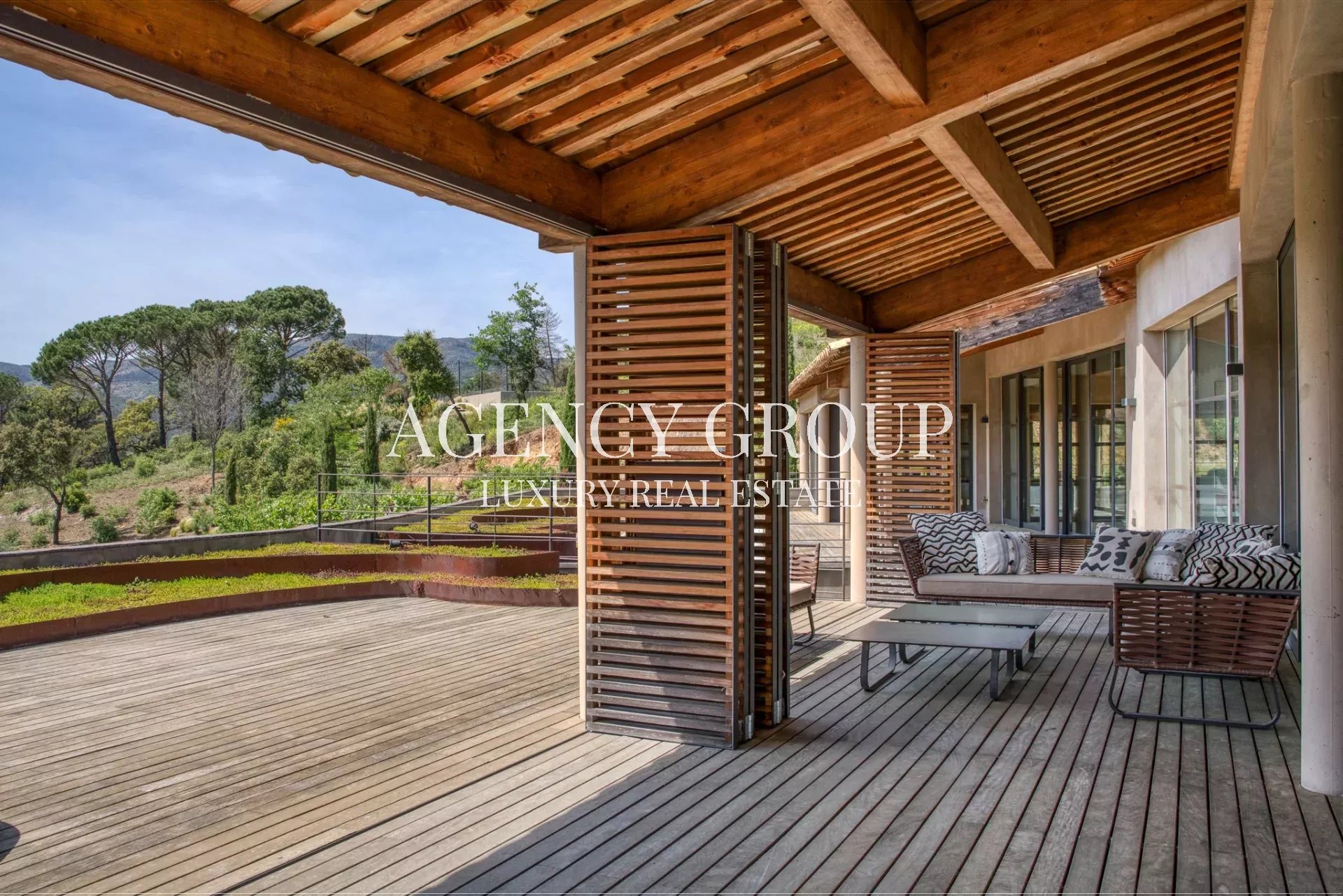 f839402e39077a0a44e24d1deb8aaf58_8e1063be34_1920-original