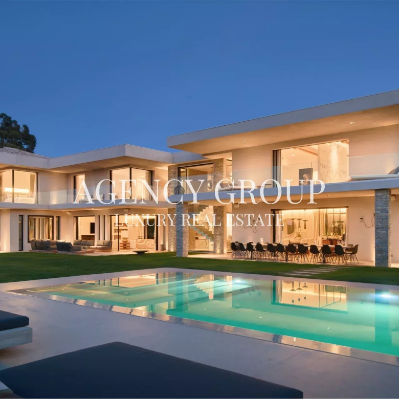 CANNES – CENTRE – VILLA 4 CHAMBRES – PISCINE