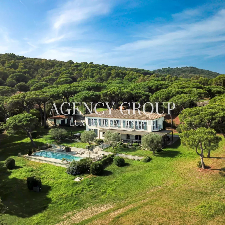 VILLA FOR RENT IN SAINT-TROPEZ – POOL – 5 BEDROOM VILLA