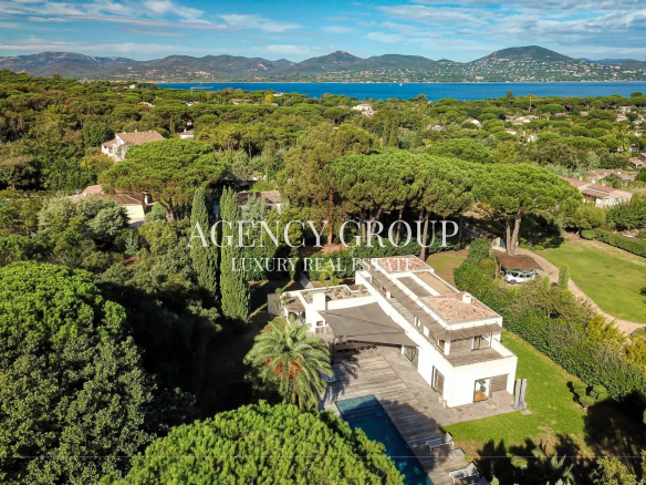 VILLA FOR RENT IN SAINT-TROPEZ – POOL – 5 BEDROOM VILLA