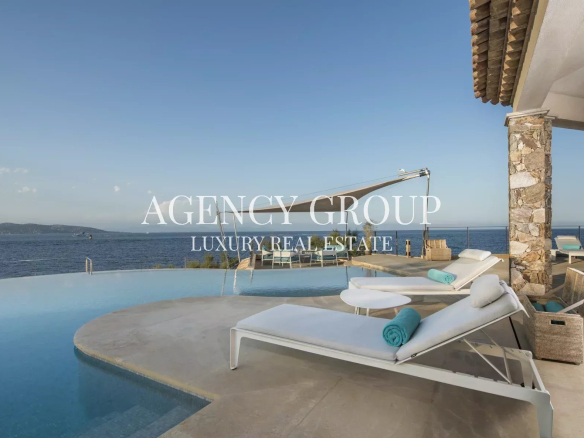 VILLA WATEREDGE – LUXURY VILLA RENTAL SAINT-TROPEZ – 6 BEDROOM VILLA – DIRECT SEA ACCESS – PANORAMIC SEA VIEW