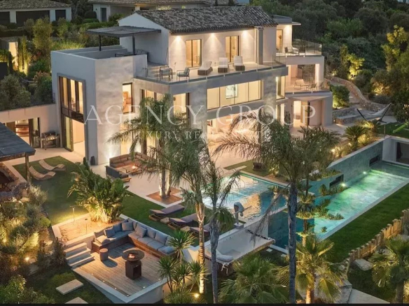 Mougins – Villa contemporaine – 7 chambres
