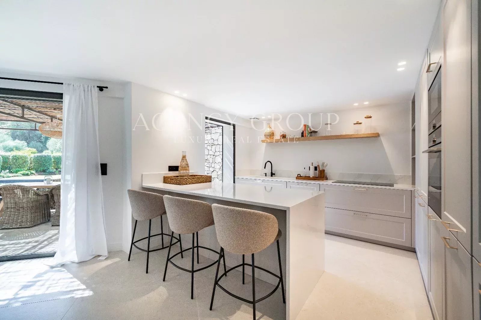d09053a3b9795292b97f9a6bf08e6594_0ef3f5d742_1600-original