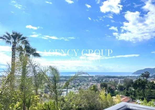 A VENDRE MANDELIEU VILLA REFAITE A NEUF VUE MER PANORAMIQUE CINQ CHAMBRES