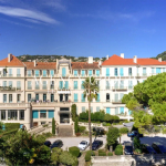 250 m² APARTMENT TO RENOVATE – CANNES MONTFLEURY