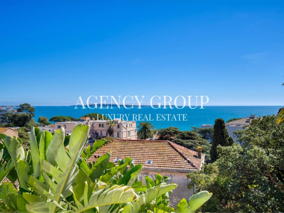 Villa 460 m² Belle époque  vue mer – A pied des plages et commerces – Cannes