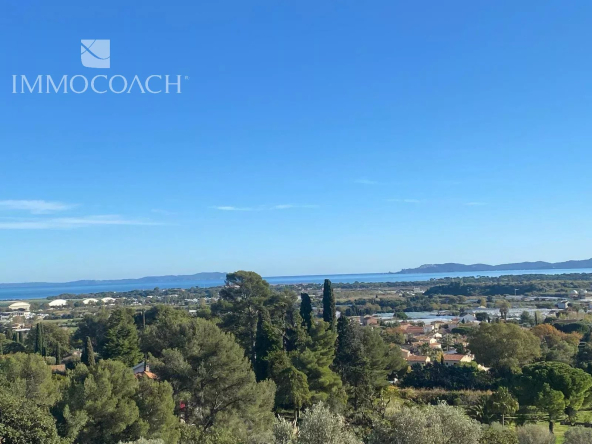 Magnifique villa contemporaine vue mer à Hyères