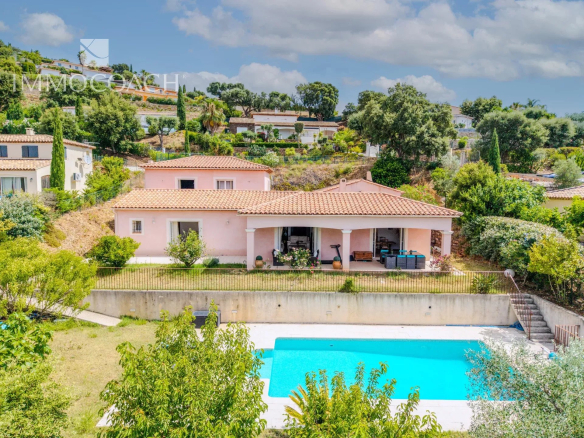 Belle villa provençale  T6  avec piscine, garage et jardin