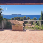 Panoramic sea view house