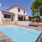 Villa récente dans un cadre bucolique à Hyères