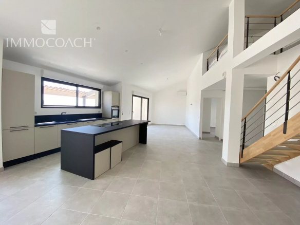 LA LONDE : APPARTEMENT NEUF TOIT – TERRASSE – VUE MER
