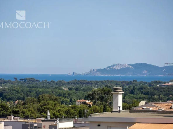 Villa sur le toît, T5 avec garage (4 voitures) – vue mer et collines/ville