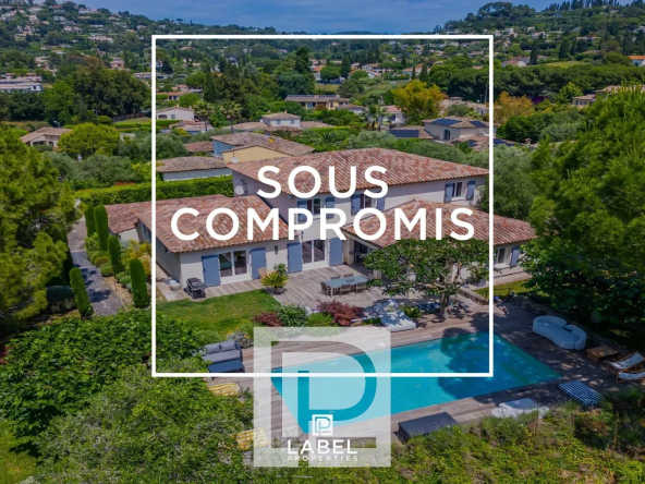Superbes volumes pour cette villa provençale moderne au sein d’un domaine sécurisé