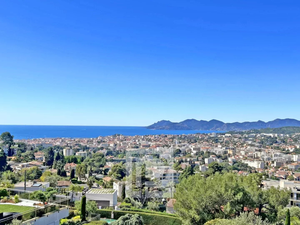 Le Cannet Victoria – Vue mer panoramique – Résidence standing