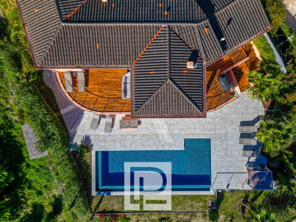 Premium Location – Sea View – Near Mougins