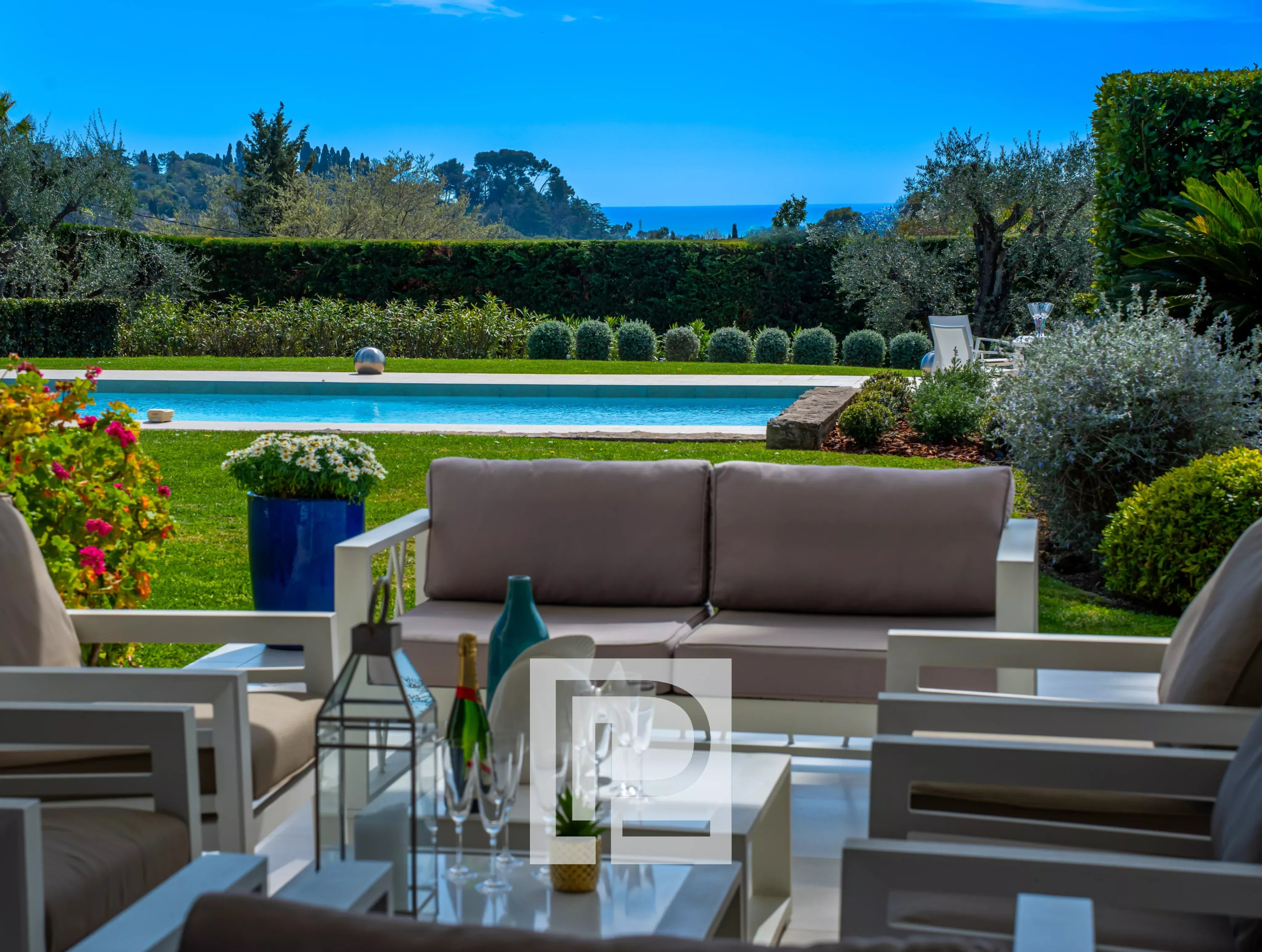 2033fa9c8c6c3cfd1d116b8826b7fc6f_39e95b3655_4096-original