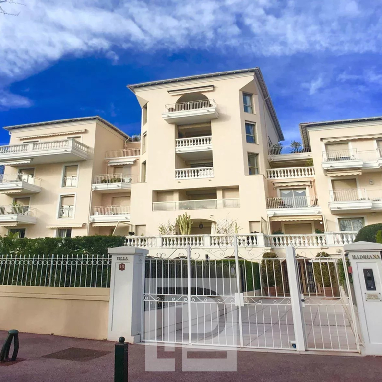 Villa provençale de charme – volumes généreux & domaine sécurisé