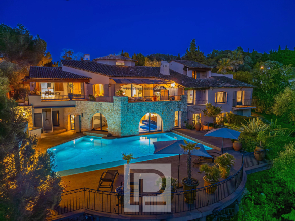 MOUGINS – PROCHE MOUGINS SCHOOL & GOLF