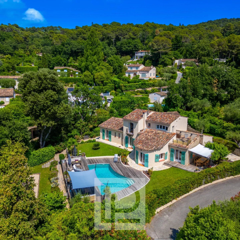 Off-plan sale – Superb new villa project with unobstructed views in absolute peace and quiet!