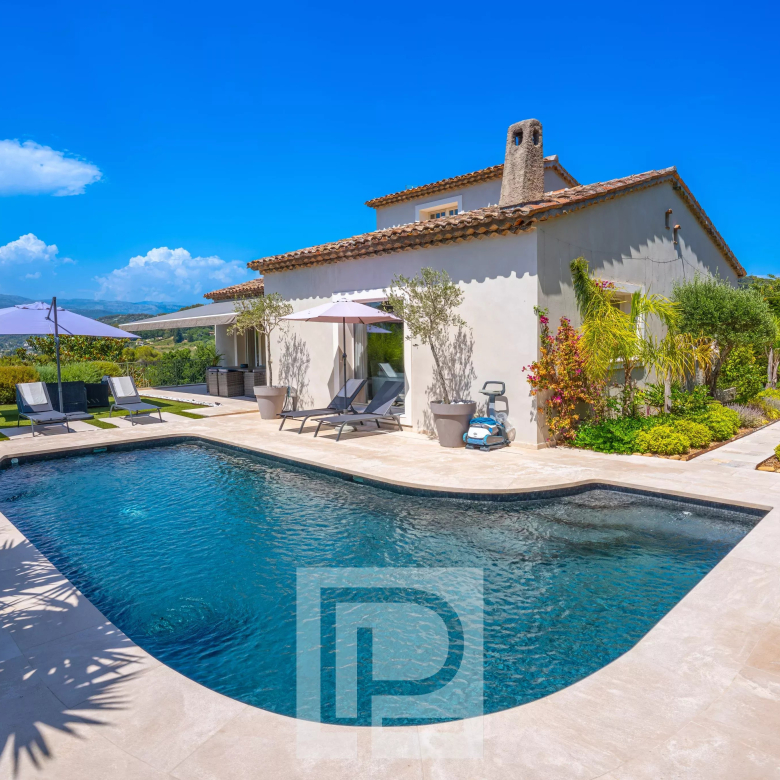 Maison a fort potentiel  ARRADON