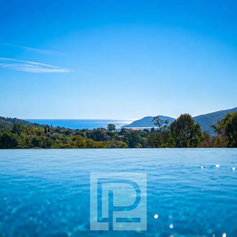 Photo de bien immobilier de luxe | Propriétés De Charme