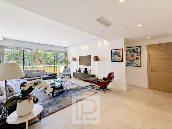 Luxury real estate photo | Charming Properties