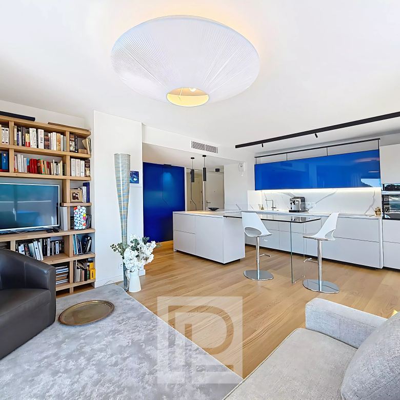 Luxury real estate photo | Charming Properties