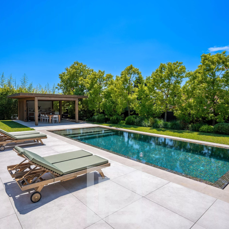 Luxury real estate photo | Charming Properties